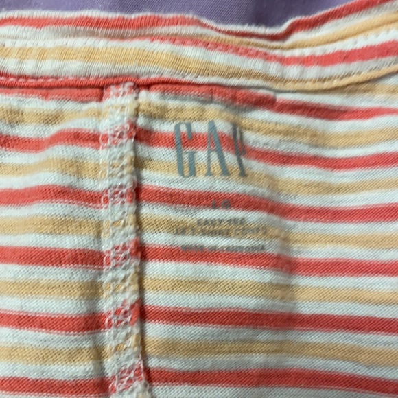 Gap TShirts - Picture 2 of 6